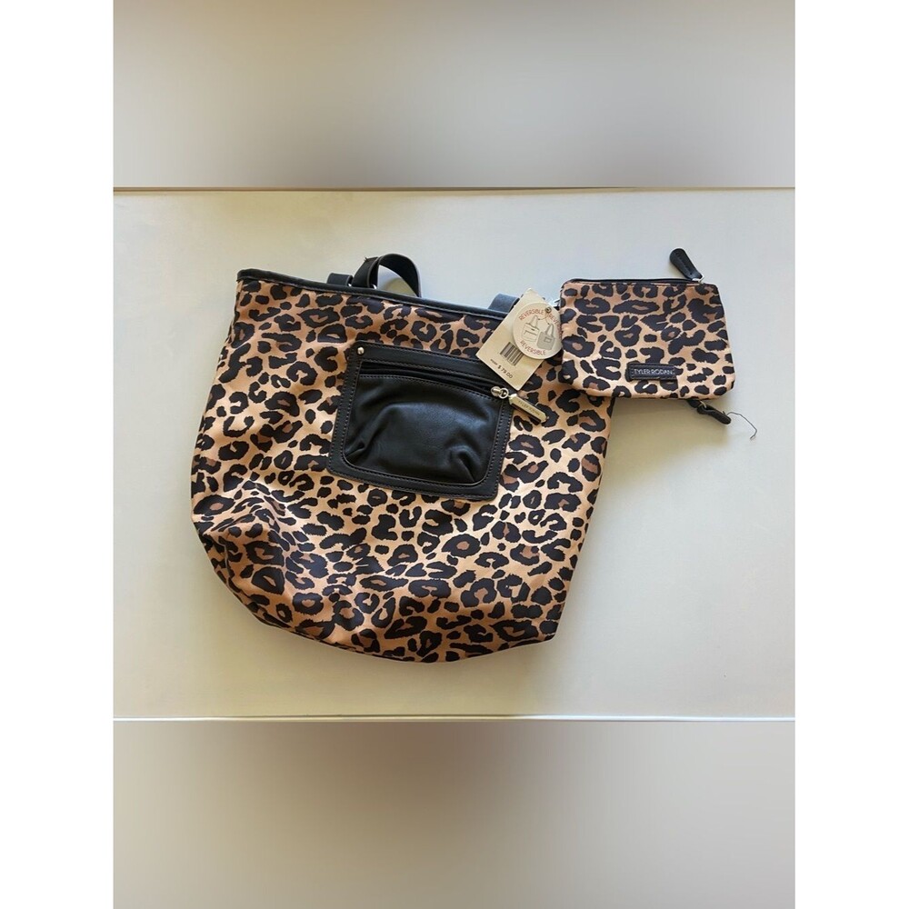 NWT Tyler Rodan Leopard-Print Reversible Tote Purse Womens’